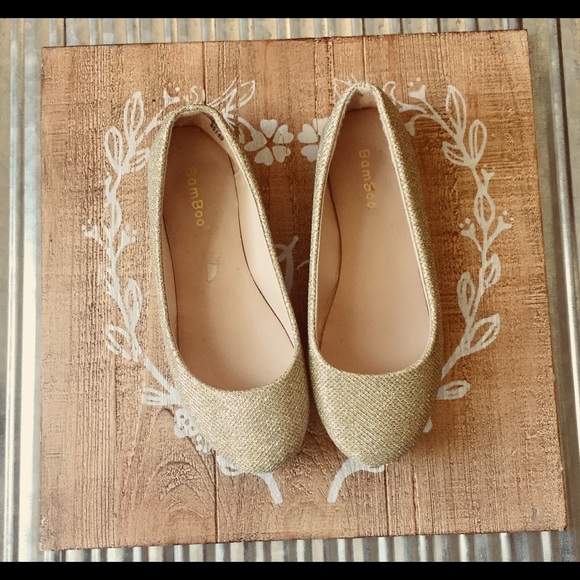 BAMBOO Other - Glitter Metallic Gold Ballet flats 3 fits woman 5